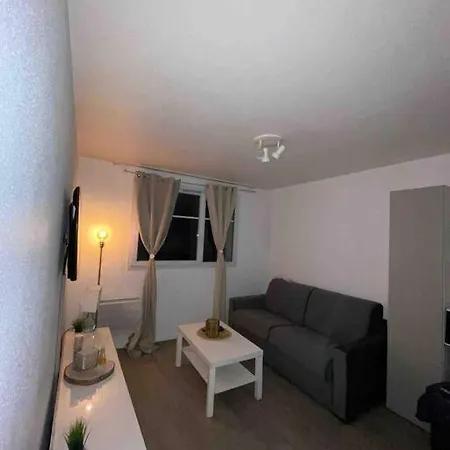 Studio - Paris La Defense